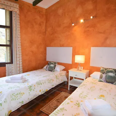 Tenerife Holiday Chalet Magma 1 Chalet *