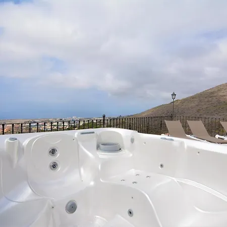 Chalet Tenerife Holiday Chalet Magma 1